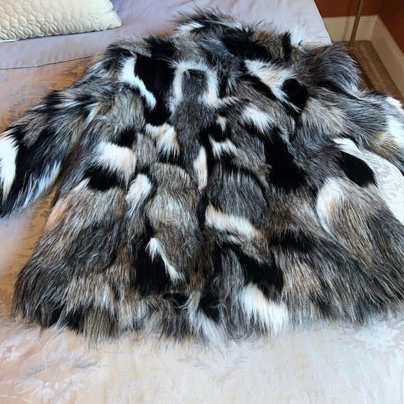 MK Faux Fur Jacket - Picture 7 of 8